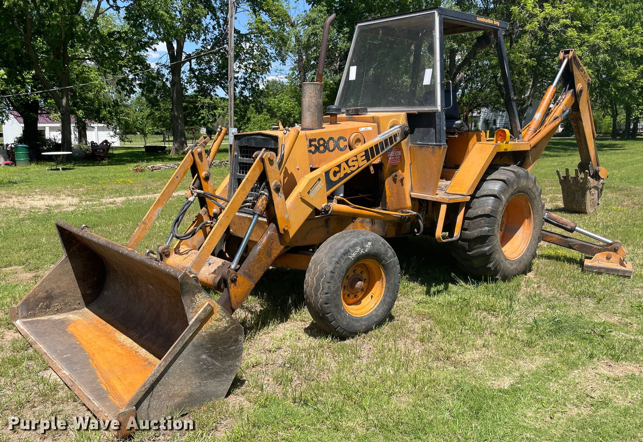 1980-case-580c-backhoe-in-buffalo-ks-item-ic9272-sold-purple-wave
