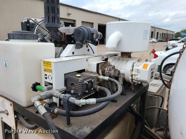 image for item DC6236 Wachs Trav-L-Vac 77-000-54  vacuum excavator