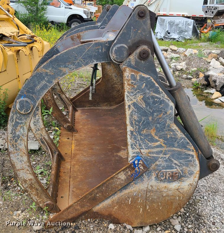 image for item DC6248 JRB QC416 100"W grapple bucket