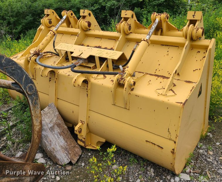 image for item DC6249 Dimas 106"W grapple bucket