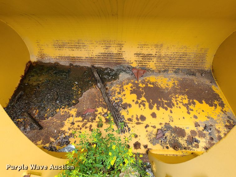 image for item DC6249 Dimas 106"W grapple bucket