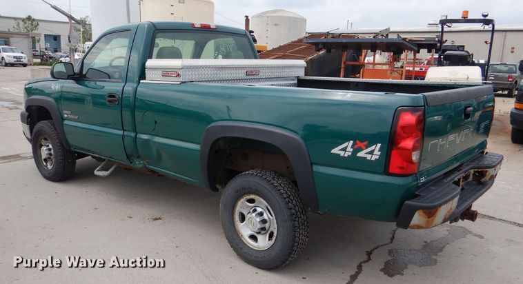 image for item DL8762 2006 Chevrolet Silverado 2500HD  pickup truck