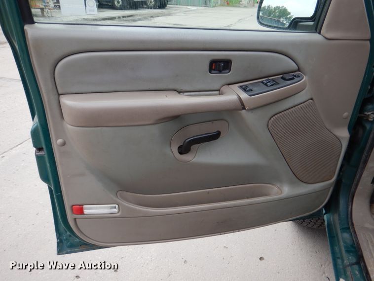 image for item DL8762 2006 Chevrolet Silverado 2500HD  pickup truck