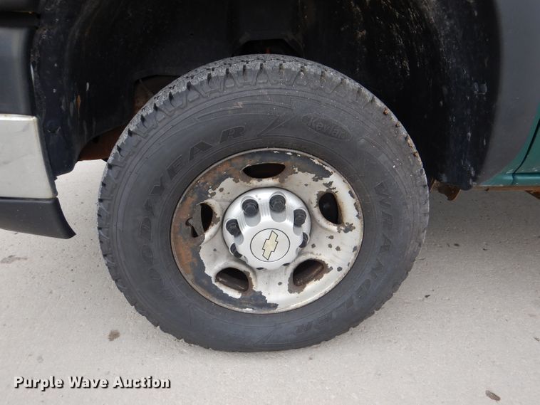 image for item DL8762 2006 Chevrolet Silverado 2500HD  pickup truck