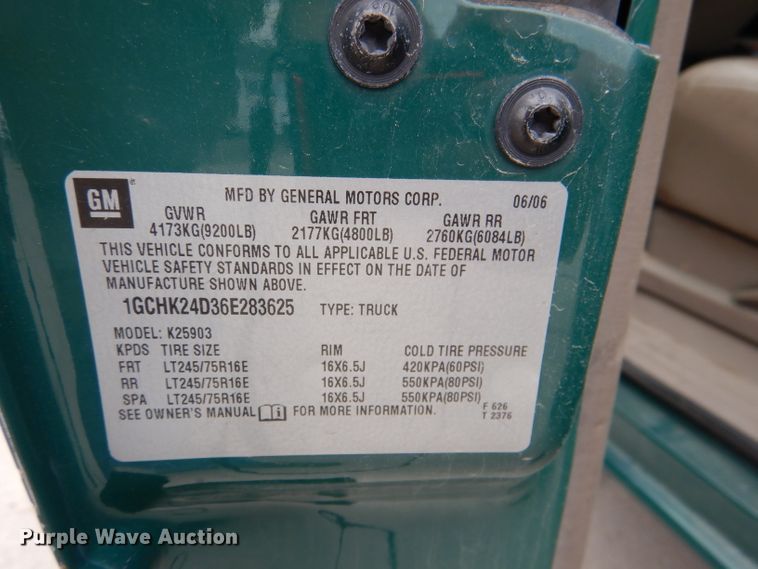 image for item DL8762 2006 Chevrolet Silverado 2500HD  pickup truck