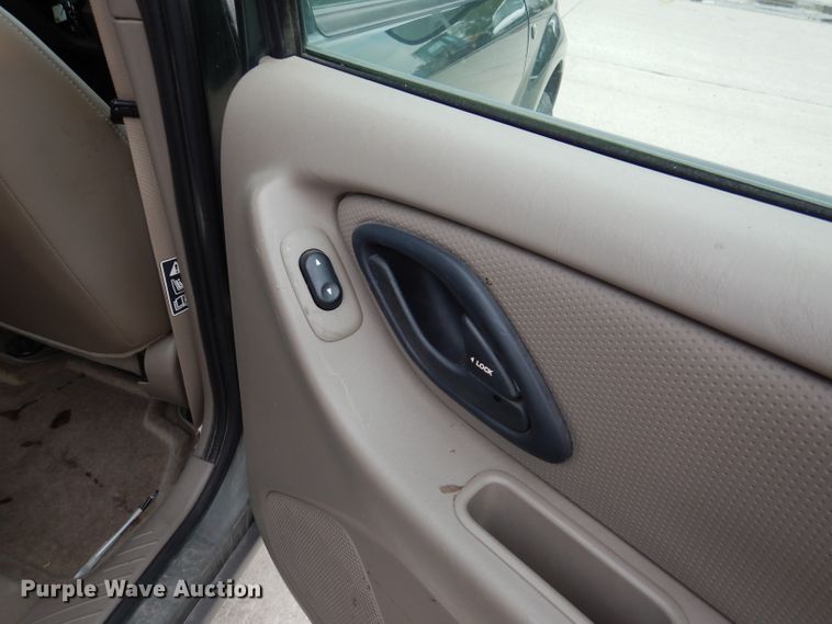 image for item DL8763 2002 Ford Escape  SUV