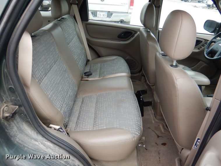 image for item DL8763 2002 Ford Escape  SUV