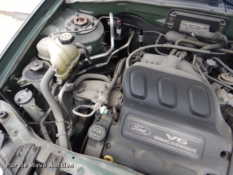 image for item DL8763 2002 Ford Escape  SUV