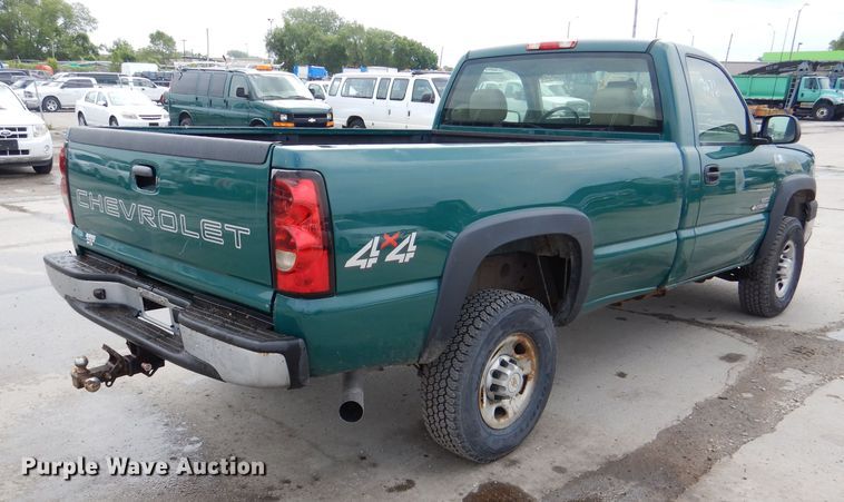 image for item DL8765 2006 Chevrolet Silverado 2500HD  pickup truck