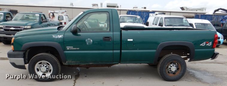 image for item DL8765 2006 Chevrolet Silverado 2500HD  pickup truck