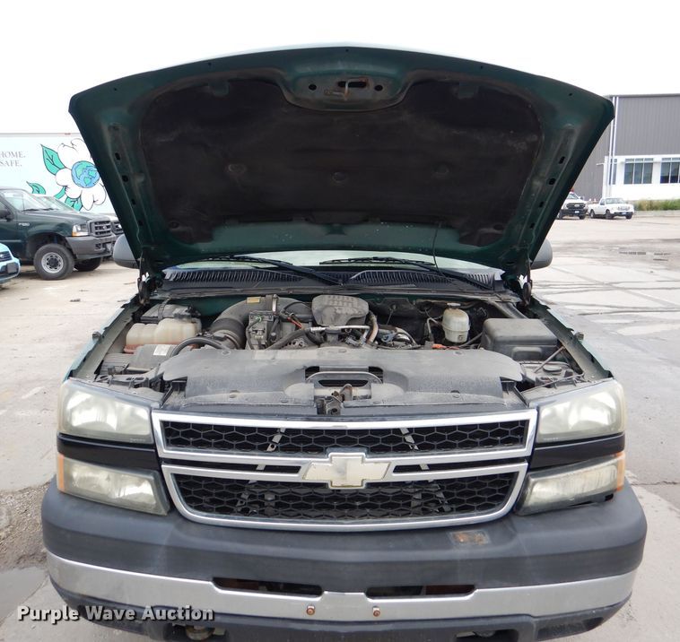 image for item DL8765 2006 Chevrolet Silverado 2500HD  pickup truck