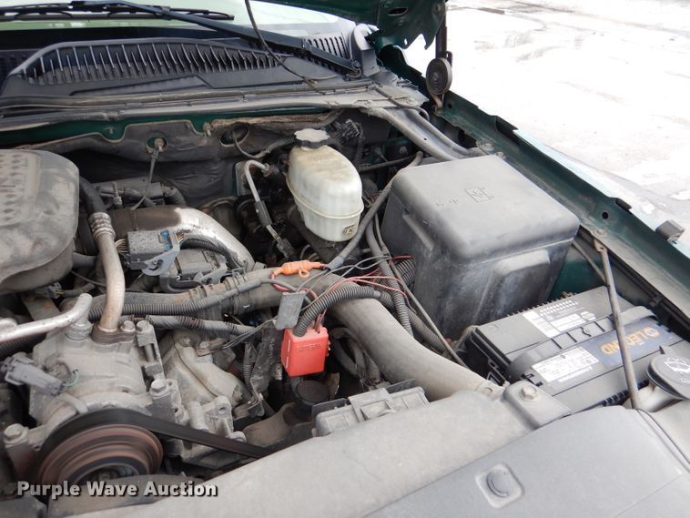 image for item DL8765 2006 Chevrolet Silverado 2500HD  pickup truck