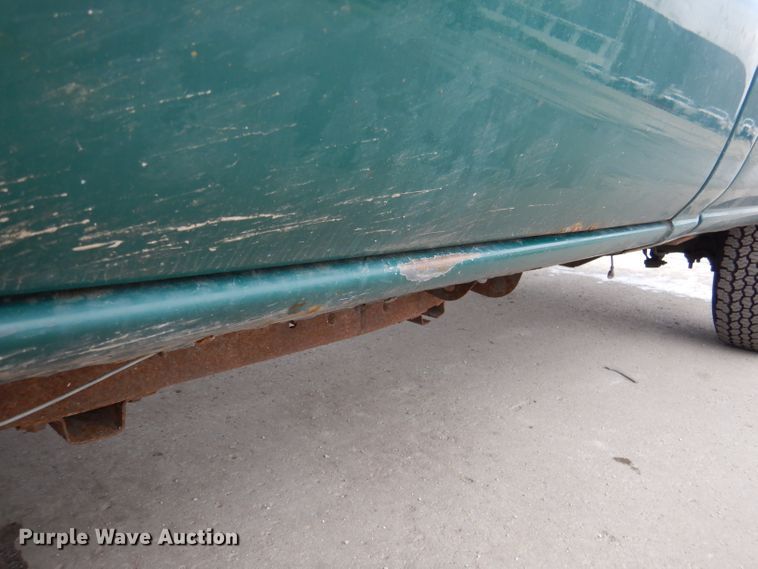 image for item DL8765 2006 Chevrolet Silverado 2500HD  pickup truck