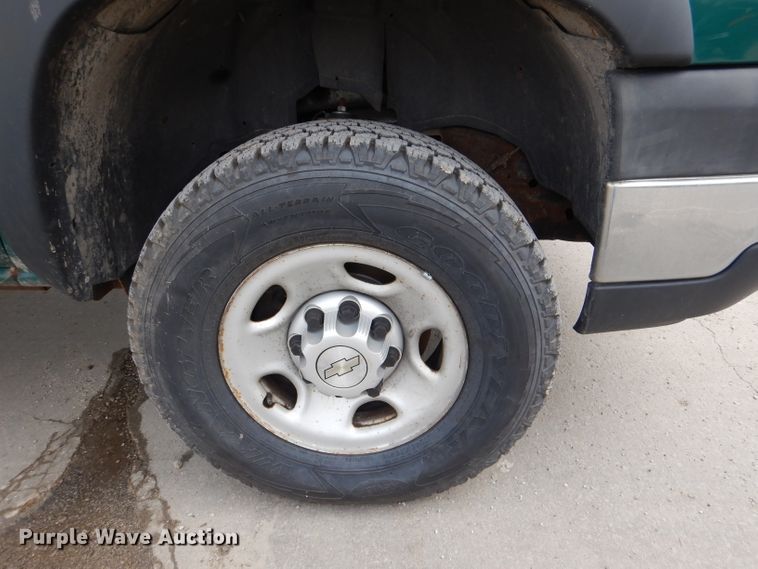 image for item DL8765 2006 Chevrolet Silverado 2500HD  pickup truck