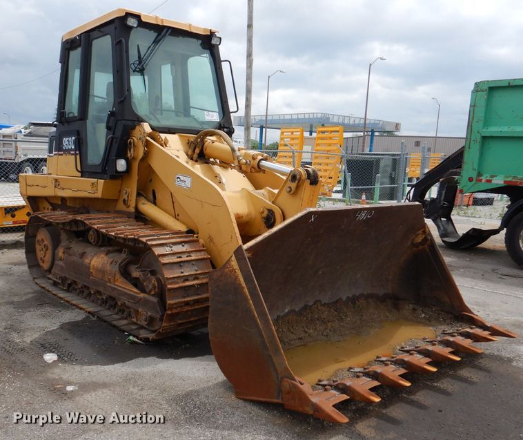 image for item DL8767 Caterpillar 953C  track loader