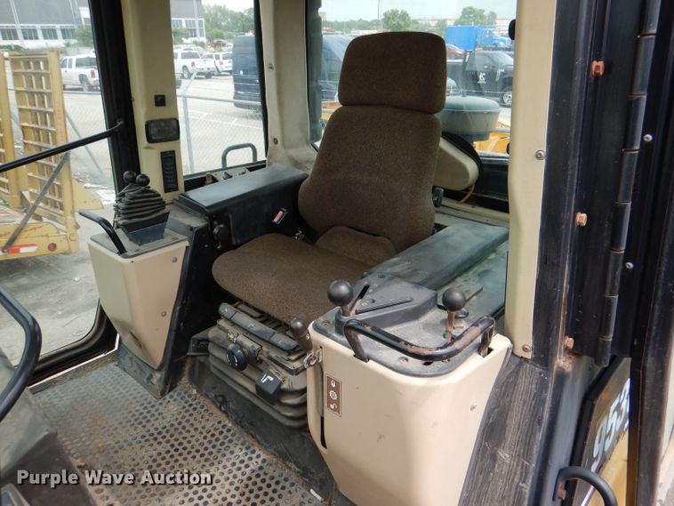 image for item DL8767 Caterpillar 953C  track loader