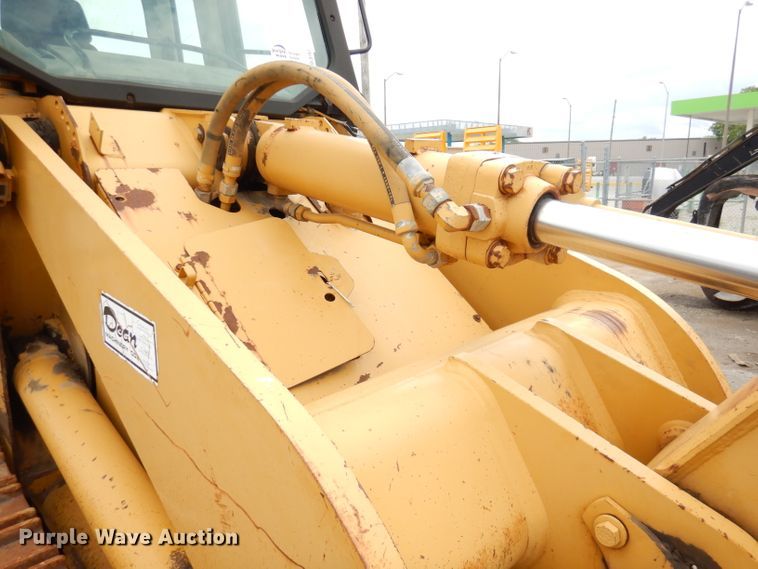 image for item DL8767 Caterpillar 953C  track loader