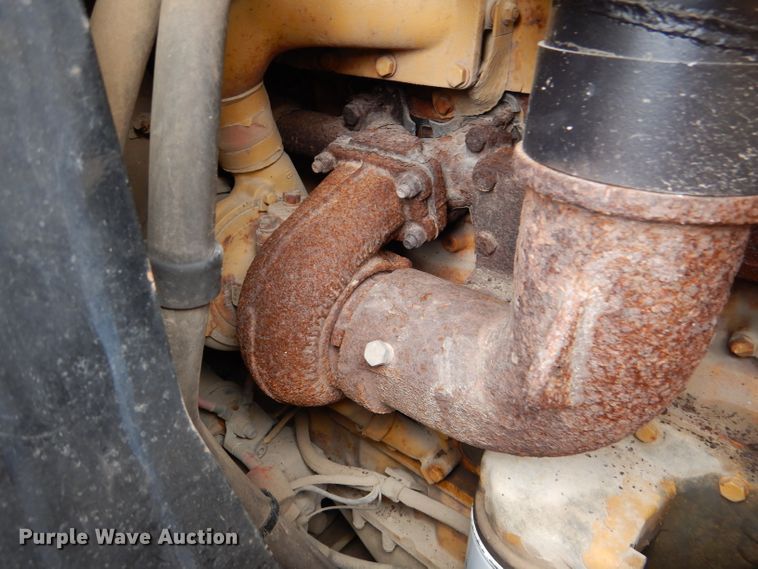 image for item DL8767 Caterpillar 953C  track loader