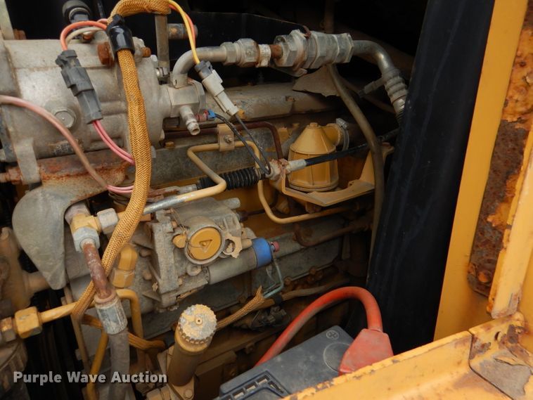 image for item DL8767 Caterpillar 953C  track loader