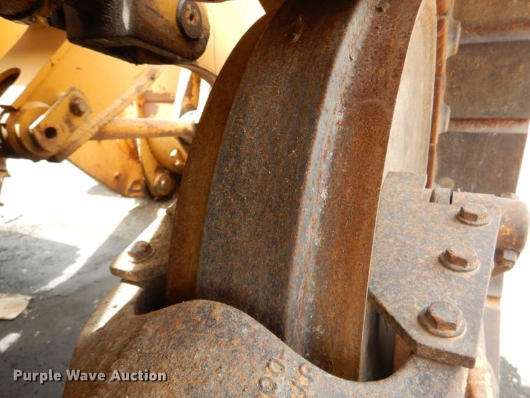 image for item DL8767 Caterpillar 953C  track loader