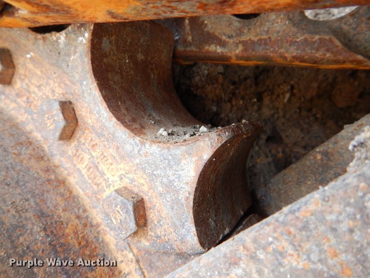 image for item DL8767 Caterpillar 953C  track loader