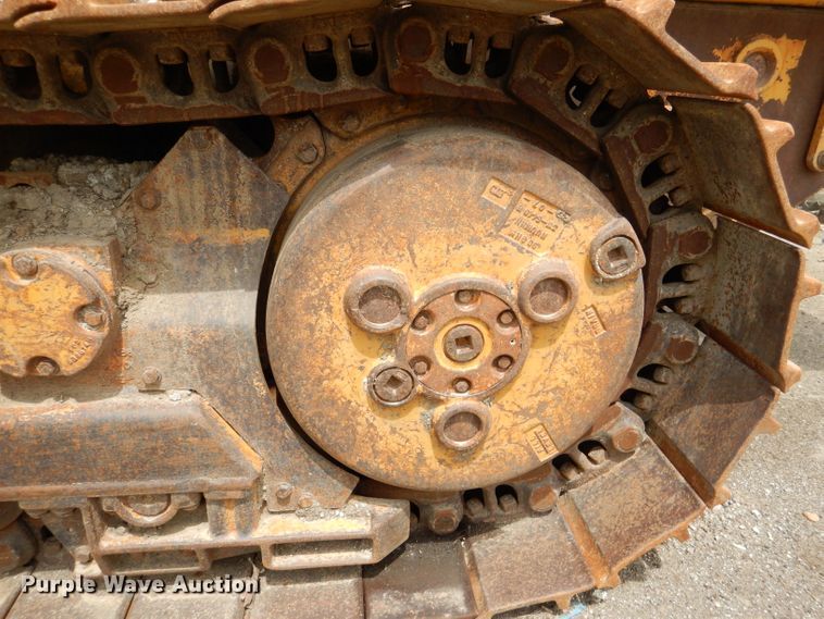 image for item DL8767 Caterpillar 953C  track loader