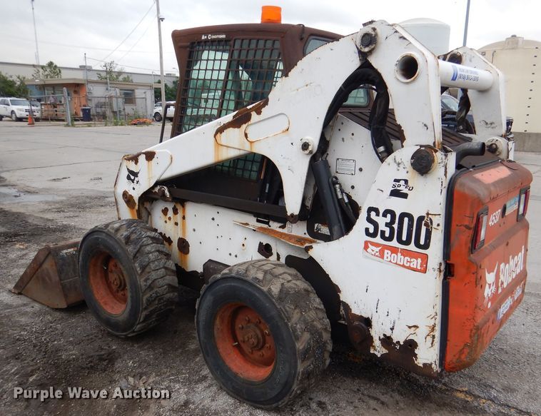 image for item DL8768 2009 Bobcat S300  skid steer loader