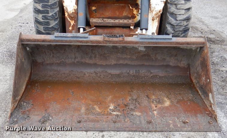 image for item DL8768 2009 Bobcat S300  skid steer loader