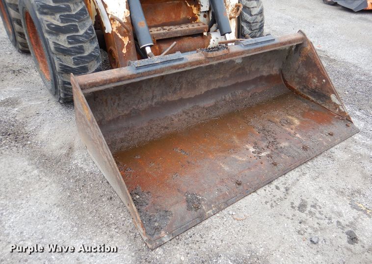 image for item DL8768 2009 Bobcat S300  skid steer loader