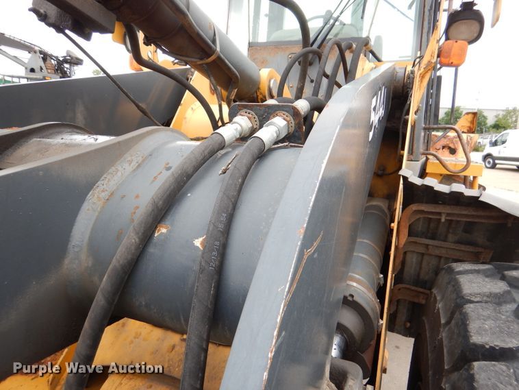 image for item DL8771 2006 John Deere 544J  wheel loader