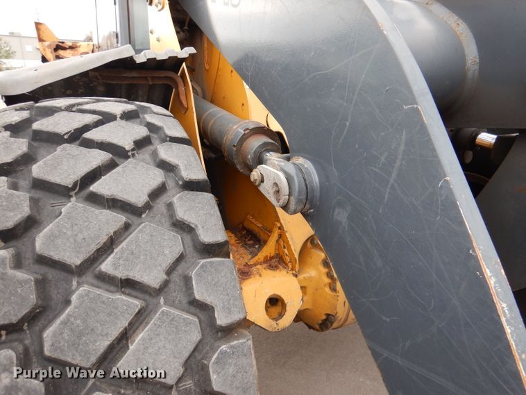 image for item DL8771 2006 John Deere 544J  wheel loader