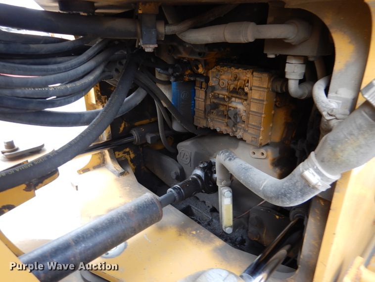 image for item DL8771 2006 John Deere 544J  wheel loader