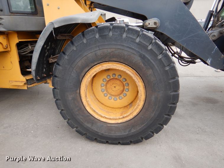 image for item DL8771 2006 John Deere 544J  wheel loader
