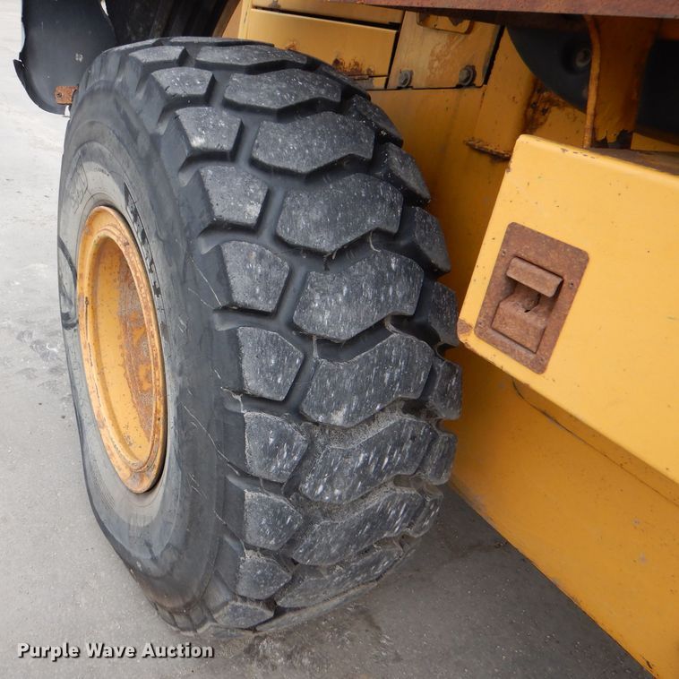 image for item DL8771 2006 John Deere 544J  wheel loader
