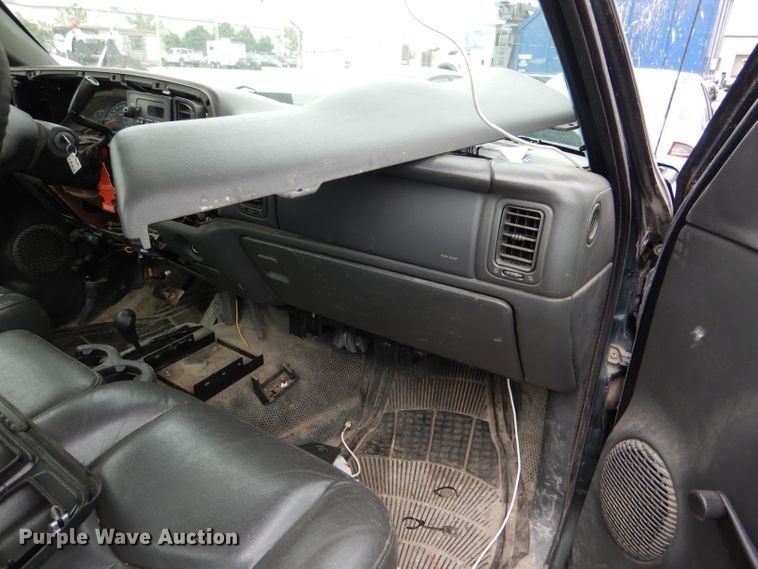 image for item DL8772 2005 Chevrolet Silverado 2500HD  pickup truck