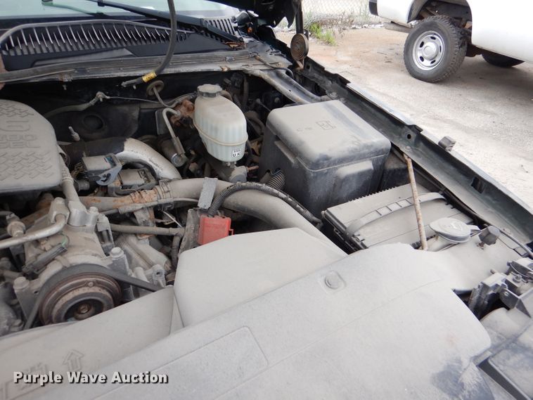 image for item DL8772 2005 Chevrolet Silverado 2500HD  pickup truck