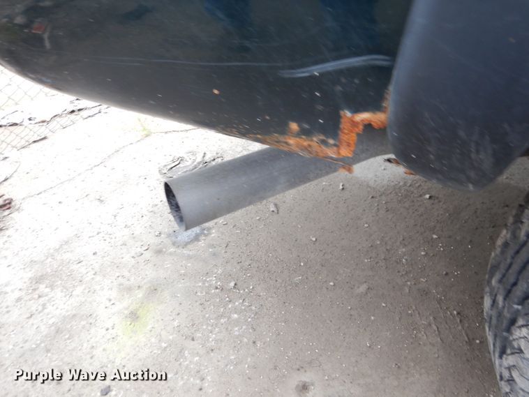 image for item DL8772 2005 Chevrolet Silverado 2500HD  pickup truck