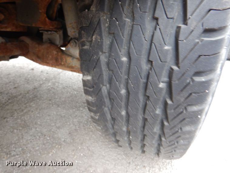 image for item DL8772 2005 Chevrolet Silverado 2500HD  pickup truck