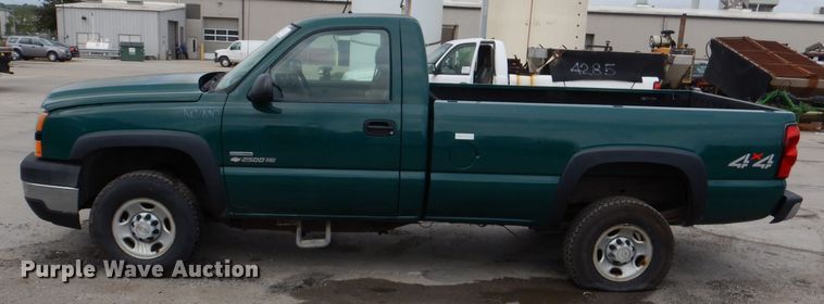 image for item DL8776 2006 Chevrolet Silverado 2500HD  pickup truck