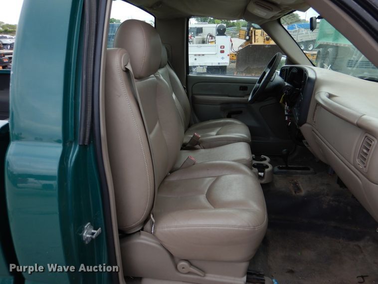 image for item DL8776 2006 Chevrolet Silverado 2500HD  pickup truck