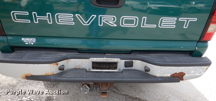 image for item DL8776 2006 Chevrolet Silverado 2500HD  pickup truck