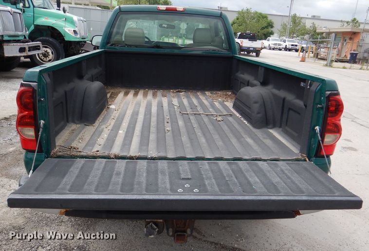 image for item DL8776 2006 Chevrolet Silverado 2500HD  pickup truck