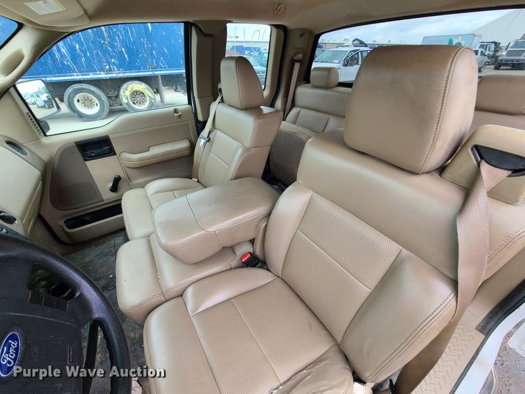 image for item DL8777 2006 Ford F150  SuperCab pickup truck