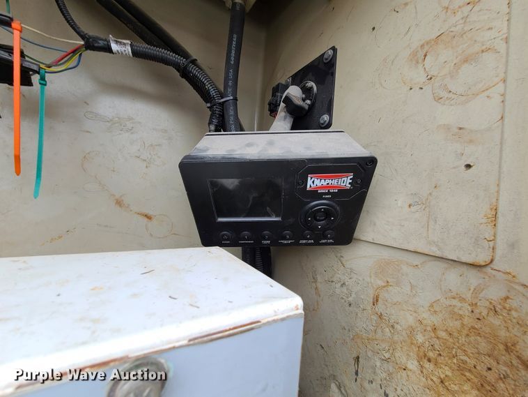 image for item DL8778 2013 International DuraStar 4300  utility / service truck