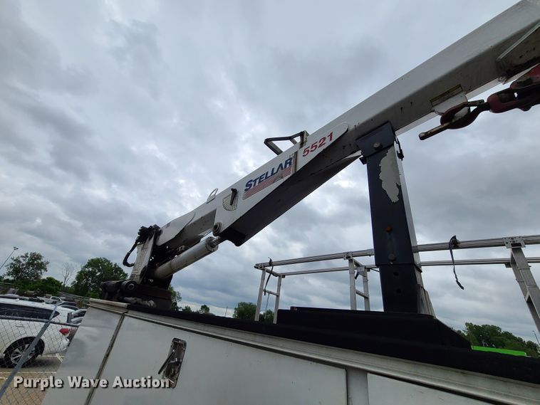 image for item DL8778 2013 International DuraStar 4300  utility / service truck