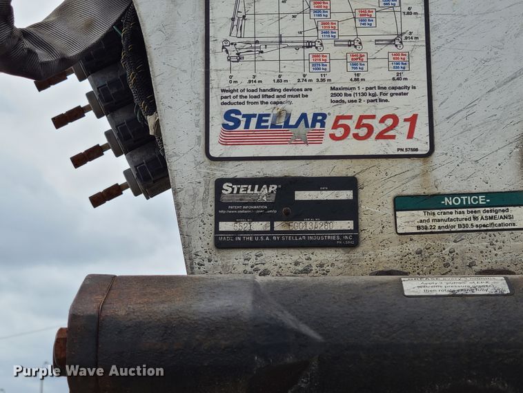 image for item DL8778 2013 International DuraStar 4300  utility / service truck