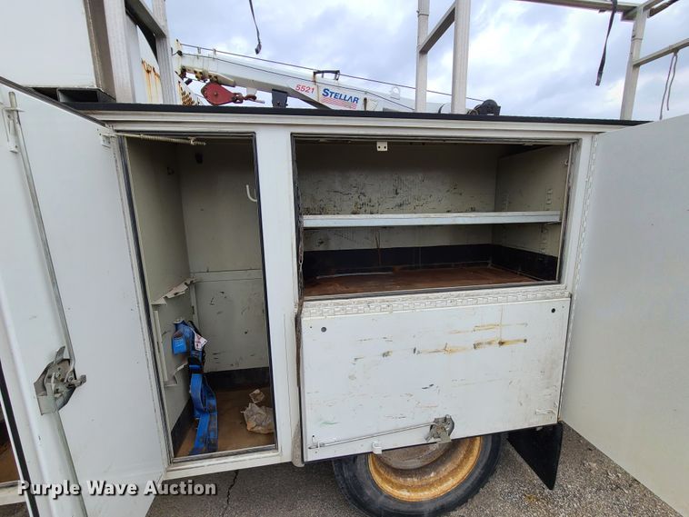 image for item DL8778 2013 International DuraStar 4300  utility / service truck