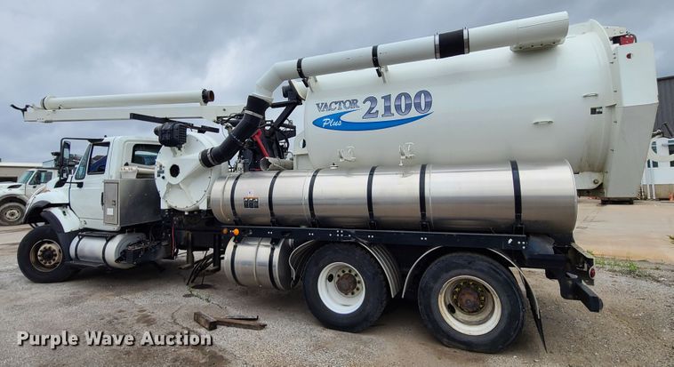 image for item DL8781 2015 International WorkStar 7400  sewer jetter truck
