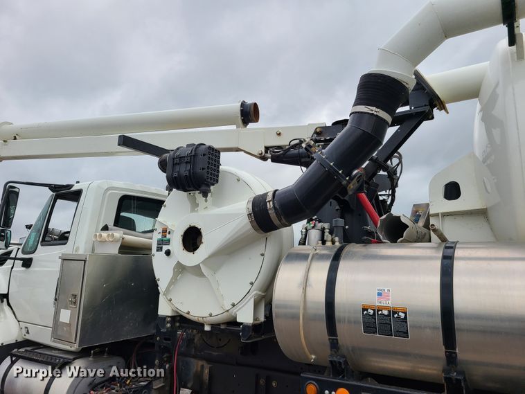 image for item DL8781 2015 International WorkStar 7400  sewer jetter truck