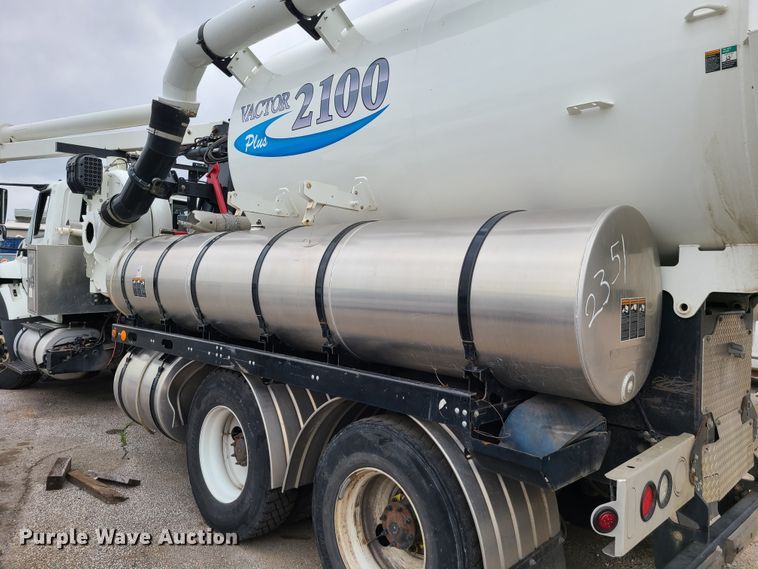 image for item DL8781 2015 International WorkStar 7400  sewer jetter truck